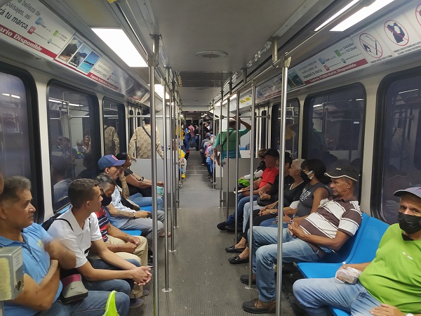 Metro de Valencia trasladó a más de 300 mil personas durante el mes de marzo 