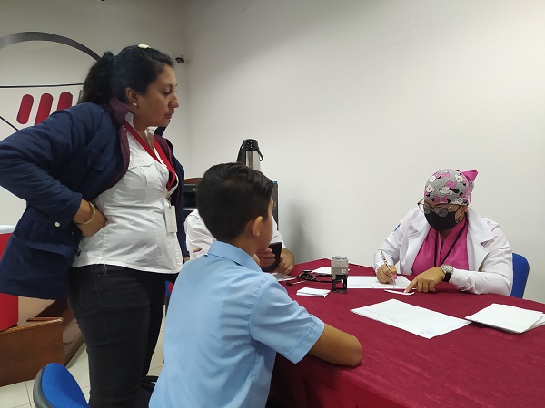 Metro de Valencia realizó jornada de asistencia médica integral para sus trabajadores